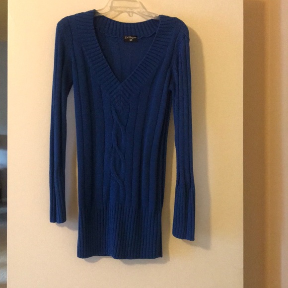 Sweater - Picture 1 of 1